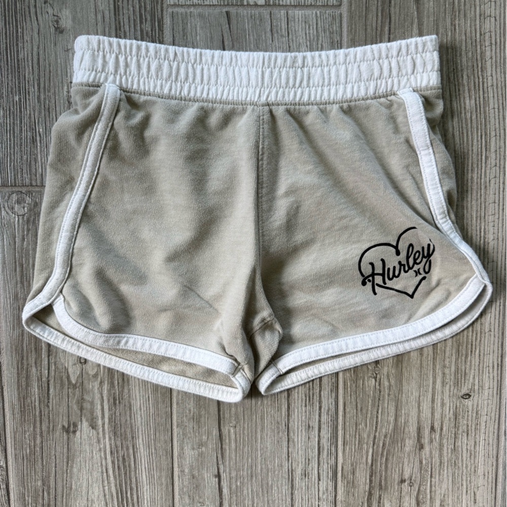 Hurley girls Cream Athletic Shorts - size M